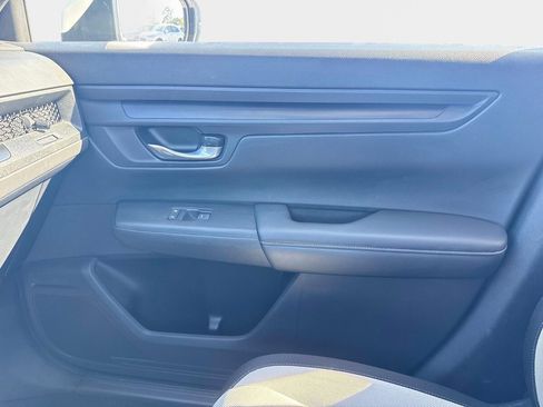 Used 2024 Honda CR-V LX image 20