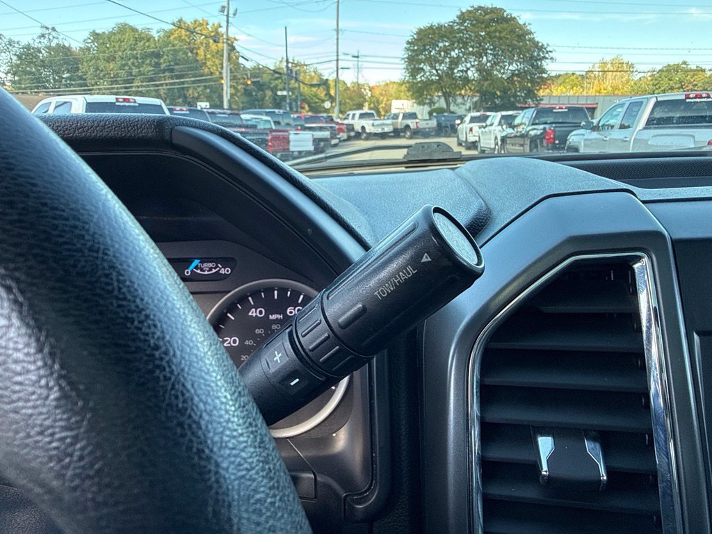 Used 2017 Ford F250 XLT w/ XLT Premium Package AWD/4WD image 33