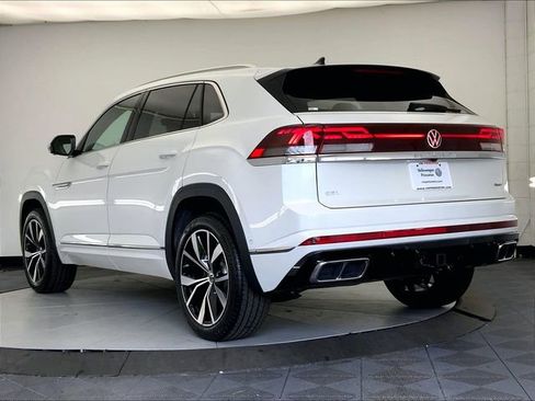 New 2026 Volkswagen Atlas Cross Sport SEL Premium R-Line AWD/4WD image 3