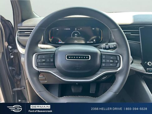 Used 2024 Jeep Wagoneer Series II AWD/4WD image 15