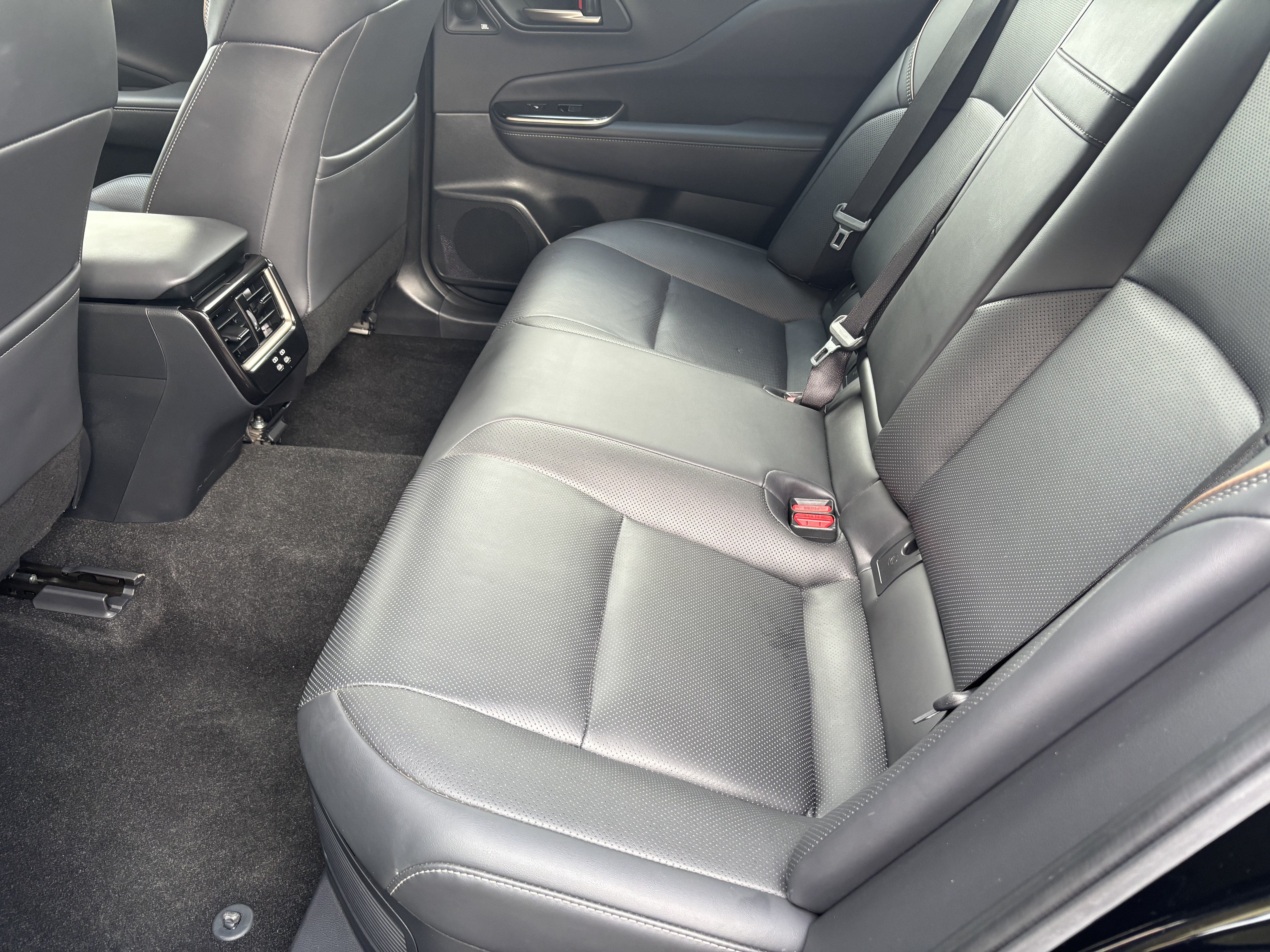 Used 2024 Toyota Crown AWD/4WD image 25