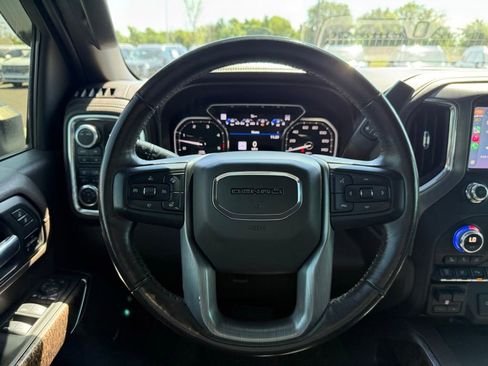 Used 2021 GMC Sierra 2500 Denali w/ Denali Ultimate Package AWD/4WD image 13