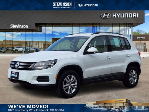 Used 2016 Volkswagen Tiguan S image 1