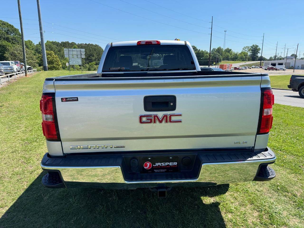 Used 2019 GMC Sierra 1500 SLE w/ SLE Value Package AWD/4WD image 4