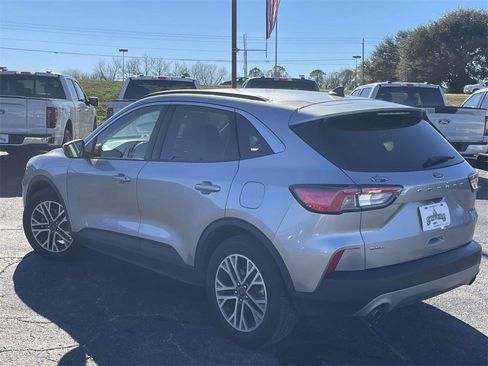 Certified 2022 Ford Escape SEL w/ Technology Package image 5