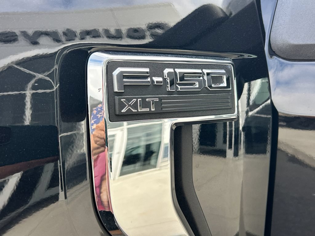 Used 2023 Ford F150 XLT AWD/4WD image 4