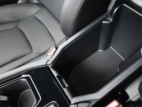 New 2025 Honda Accord Touring image 9