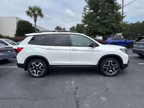 Certified 2022 Honda Passport Elite image 2