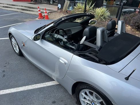 Used 2003 BMW Z4 2.5i image 21