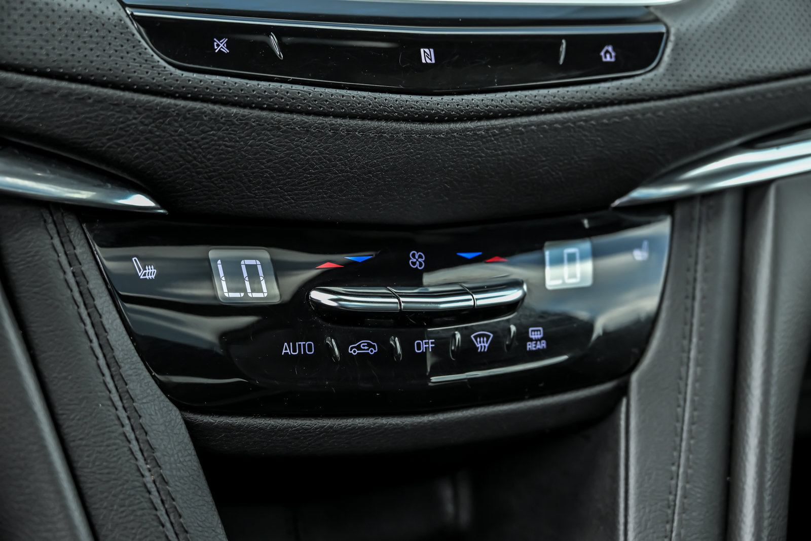 Used 2021 Cadillac XT5 Premium Luxury AWD/4WD image 38