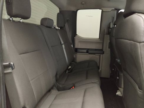 Used 2017 Ford F150 XL w/ Equipment Group 101A Mid RWD image 19