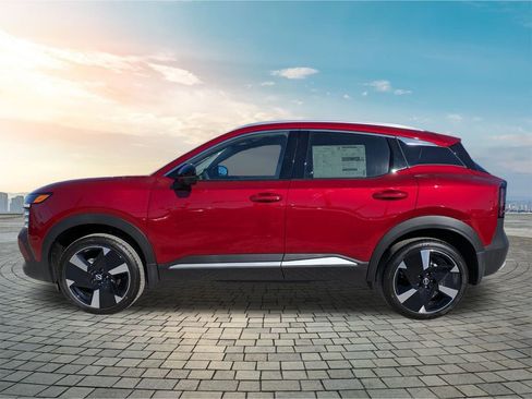 New 2026 Nissan Kicks SR image 7