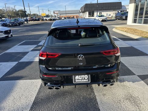 Used 2026 Volkswagen Golf image 4