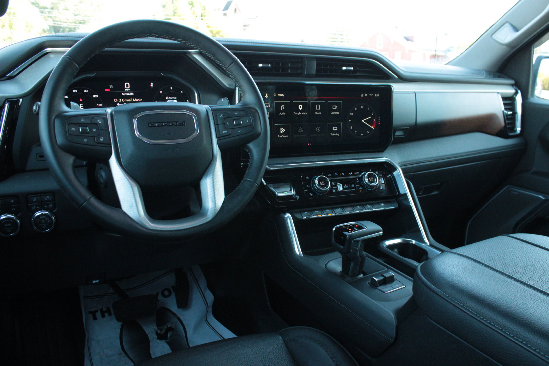 Used 2023 GMC Sierra 1500 Denali AWD/4WD image 25