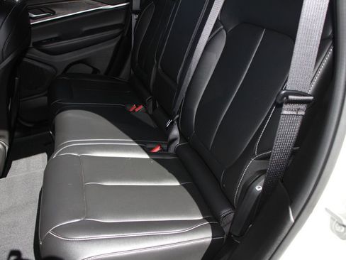 Used 2023 Jeep Grand Cherokee Limited AWD/4WD image 21