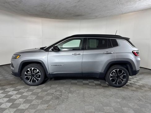 Certified 2024 Jeep Compass Limited AWD/4WD image 9