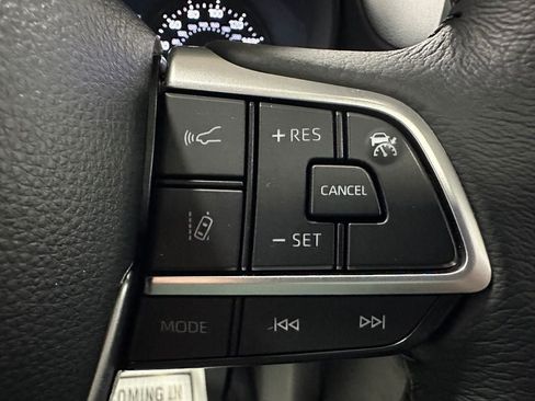 Used 2025 Toyota Sienna XLE w/ XLE Plus Package AWD/4WD image 20