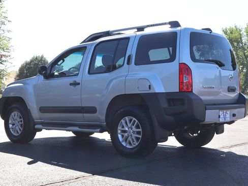 Used 2015 Nissan Xterra S image 7