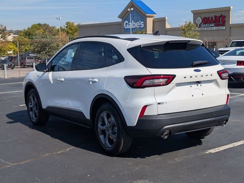 New 2026 Ford Escape ST-Line w/ Tech Pack #1 image 4