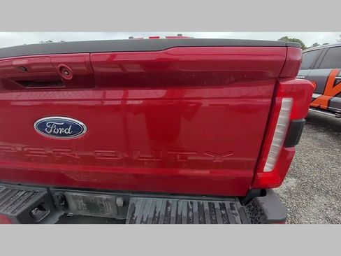 Certified 2024 Ford F250 Lariat w/ Sport Appearance Package image 29