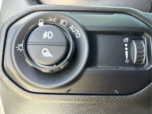 Used 2023 Jeep Gladiator Mojave AWD/4WD image 21