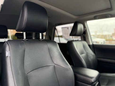 Used 2017 Toyota 4Runner Limited image 22