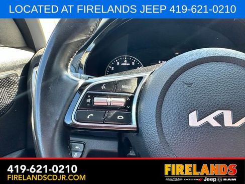 Used 2022 Kia Seltos S image 22