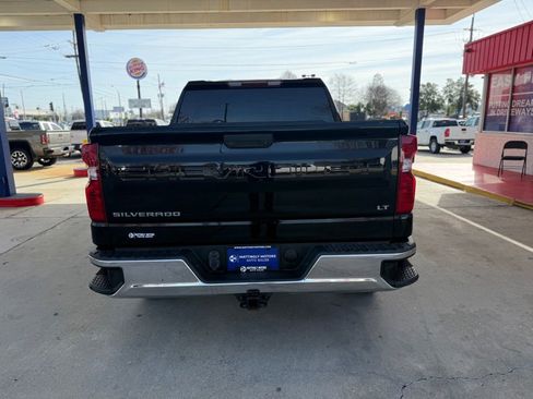 Used 2020 Chevrolet Silverado 1500 LT w/ LT Value Package image 4