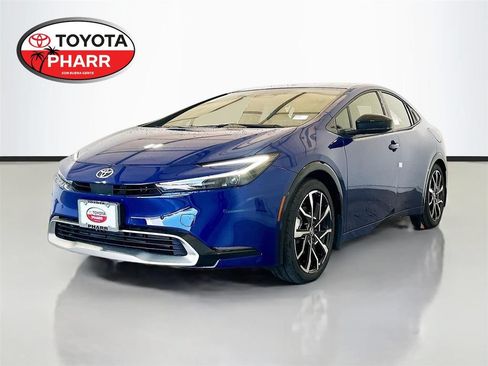 New 2026 Toyota Prius Plug-In Hybrid FWD image 1