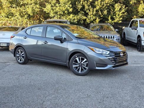 New 2025 Nissan Versa SV w/ Trunk Package image 2