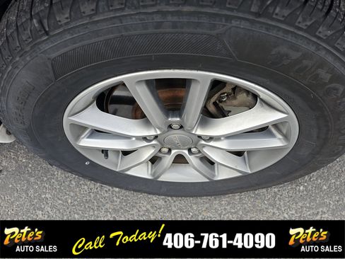 Used 2016 Dodge Grand Caravan SE image 10