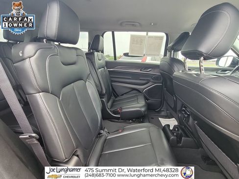 Used 2022 Jeep Grand Cherokee L Limited AWD/4WD image 29