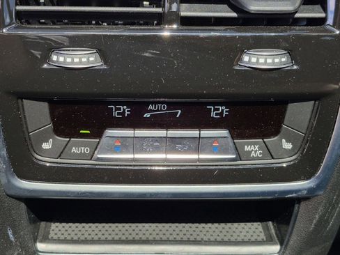 Certified 2024 BMW X7 xDrive40i w/ Executive Package AWD/4WD image 25