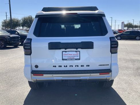 New 2026 Toyota 4Runner Trailhunter image 6