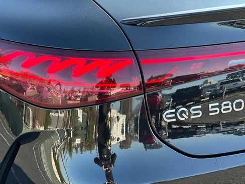 Certified 2023 Mercedes-Benz EQS 580 4MATIC Sedan image 12