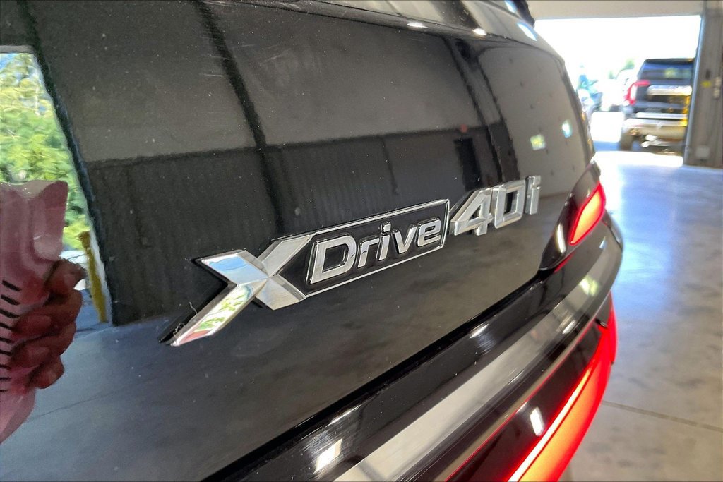 Used 2023 BMW X7 xDrive40i w/ Executive Package AWD/4WD image 25