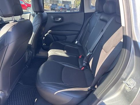 Used 2020 Jeep Compass Latitude w/ Popular Equipment Group image 10