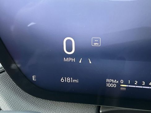 New 2026 Buick Enclave Preferred image 12