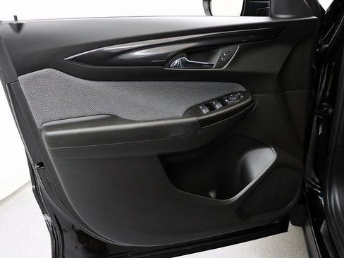 Used 2024 Chevrolet TrailBlazer LT w/ LT Cold Weather Package image 21