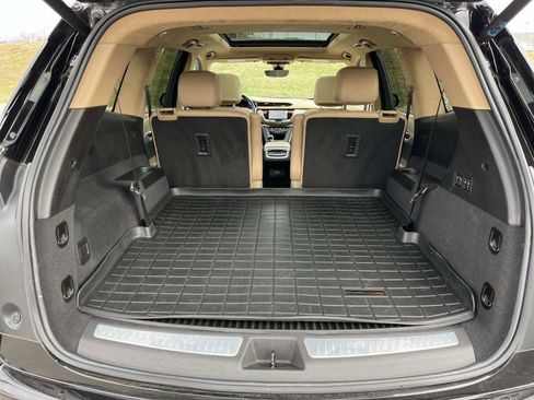 Used 2022 Cadillac XT6 Sport w/ Platinum Package image 10