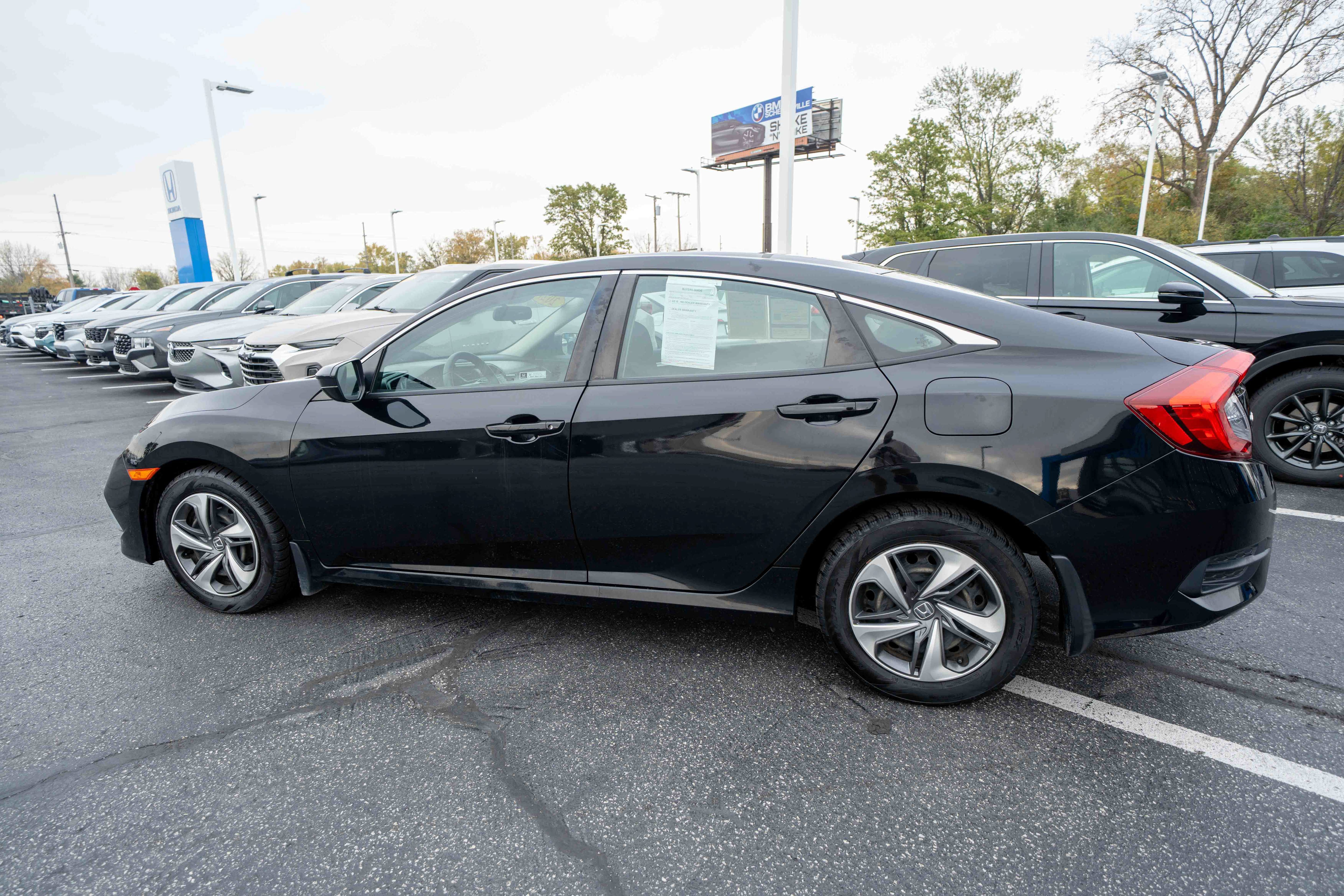 Used 2021 Honda Civic LX image 4