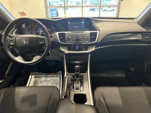 Used 2015 Honda Accord Sport image 8