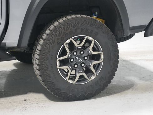 Used 2023 Chevrolet Colorado ZR2 w/ ZR2 Convenience Package III image 27