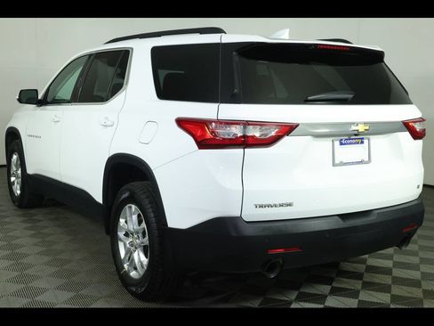 Used 2019 Chevrolet Traverse LT FWD image 12
