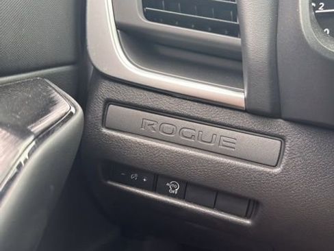Certified 2024 Nissan Rogue S image 18