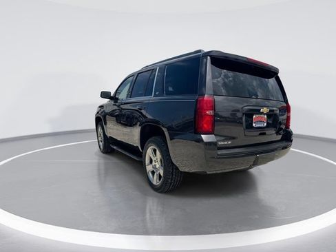 Used 2017 Chevrolet Tahoe LT w/ Luxury Package RWD image 7