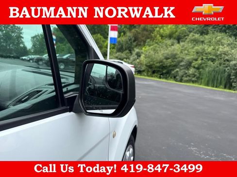 Used 2015 Ford Transit Connect XL FWD image 31