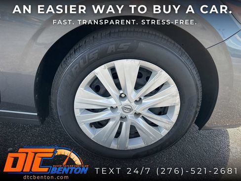 Used 2024 Nissan Sentra S FWD image 26