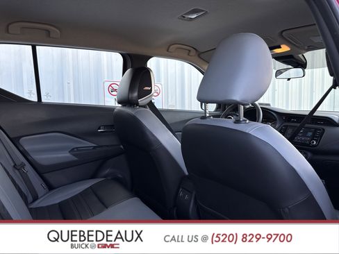 Used 2023 Nissan Kicks SR w/ SR Premium Package image 42