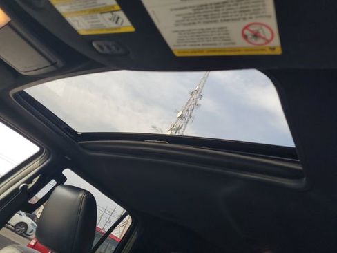 Used 2017 Ford Expedition Limited image 10